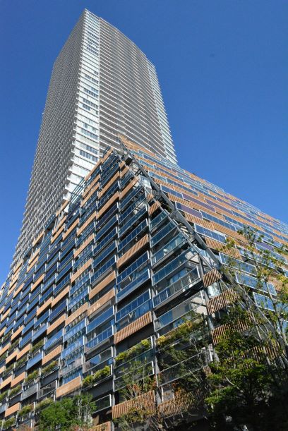 豊島区役所本庁舎外観
