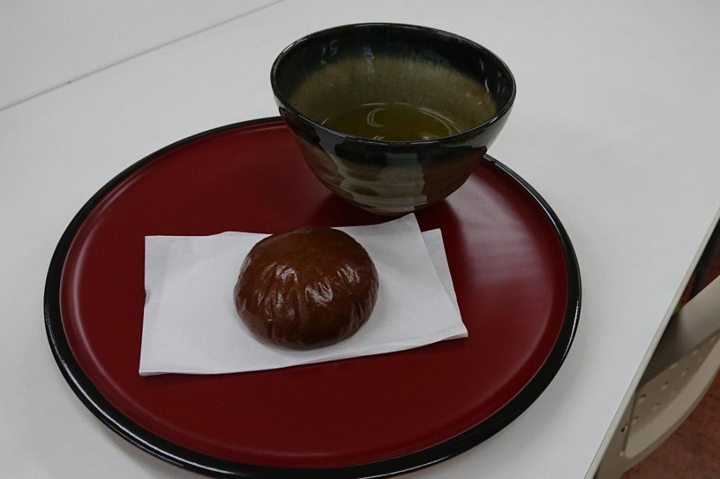 サンハウスのお茶（写真）