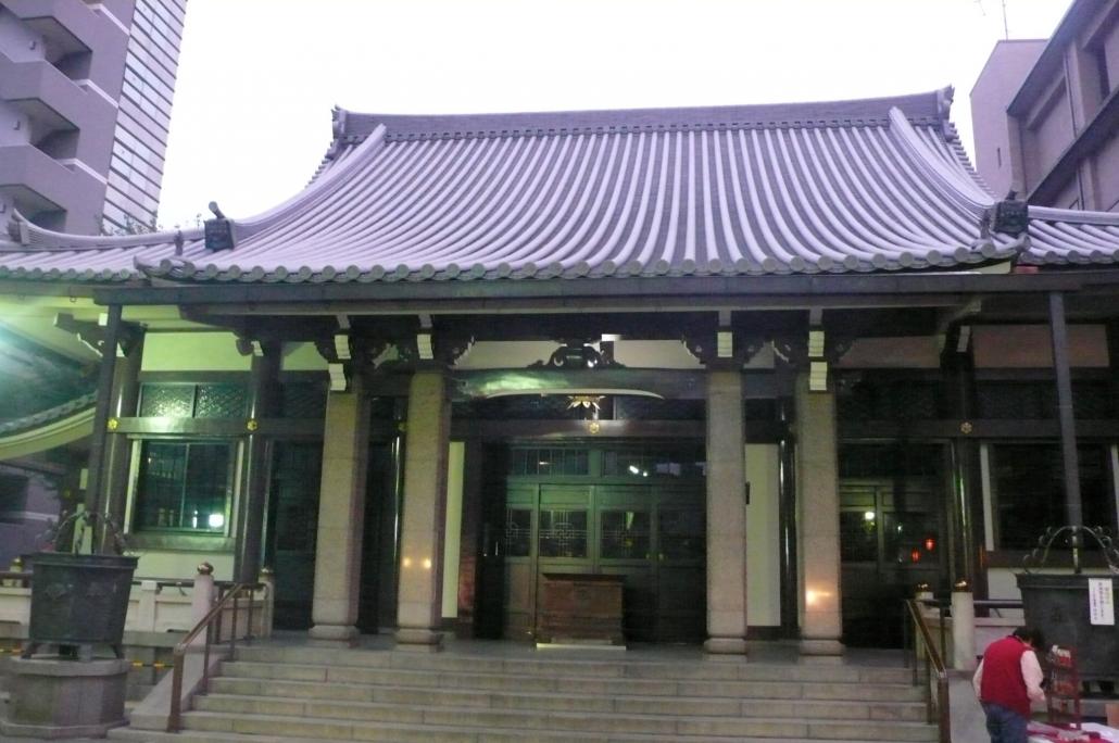高岩寺本堂