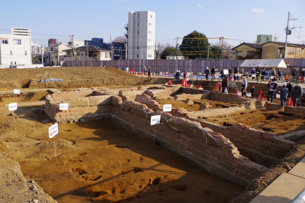 遺跡見学の様子