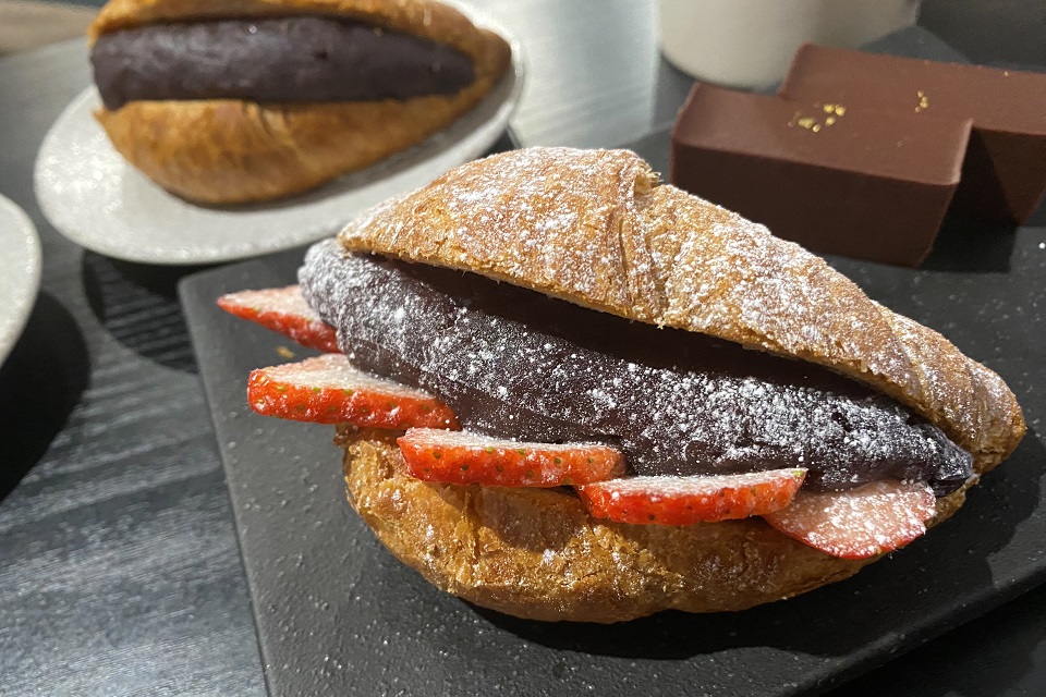 フルーツあんクロワッサン