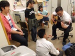 館内の山下弁護士さん