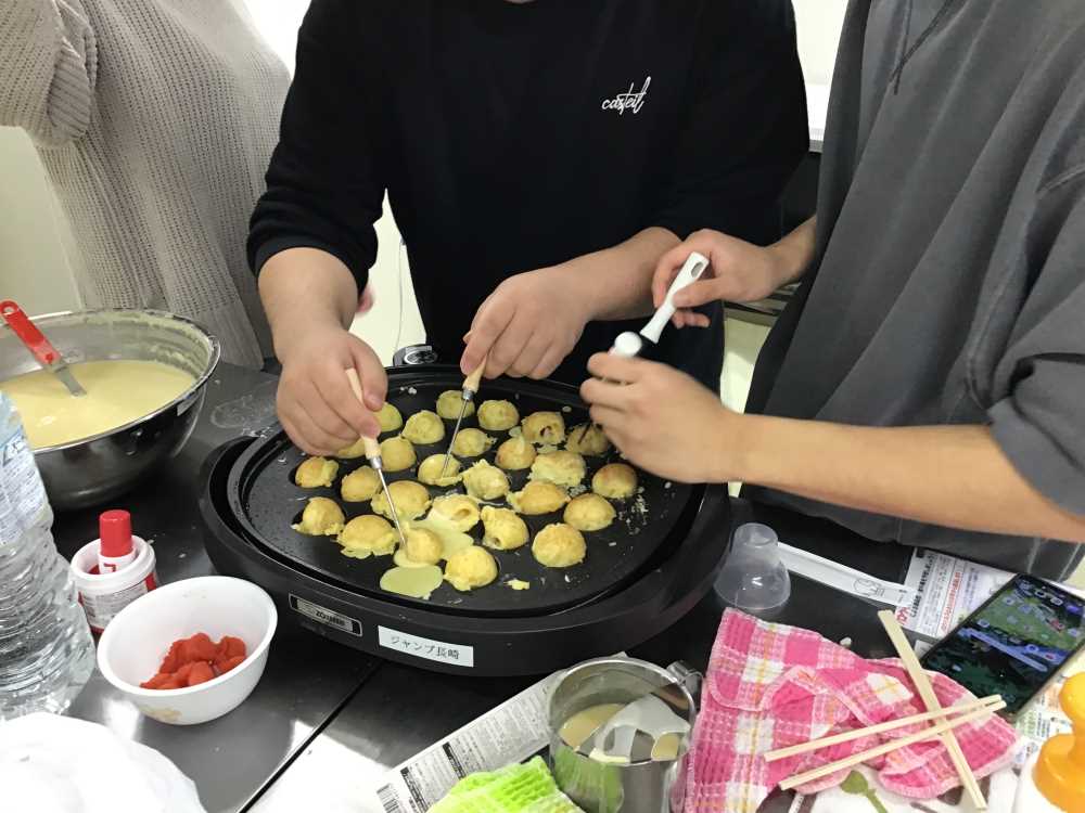 たこ焼きづくりの様子