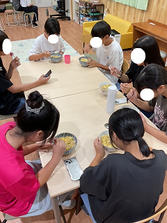 食堂4