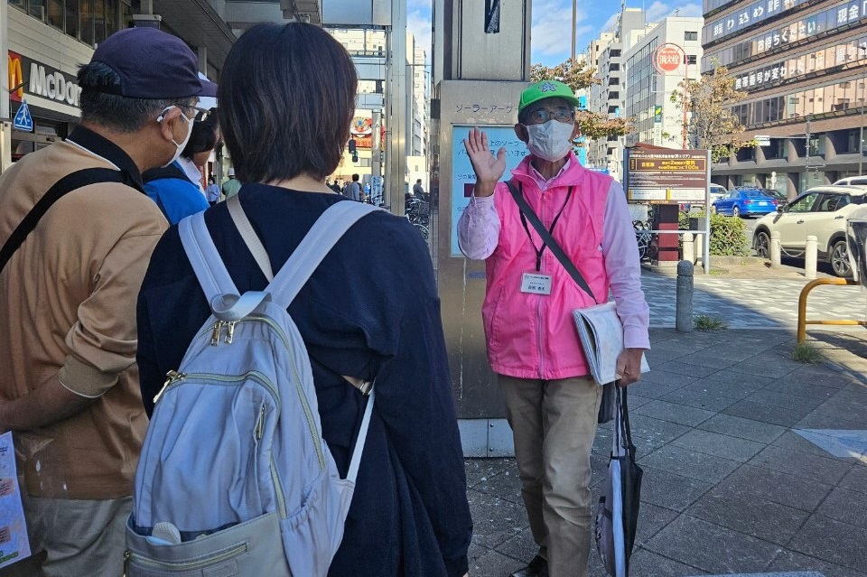 3人のガイドさんとしま案内人駒込・巣鴨