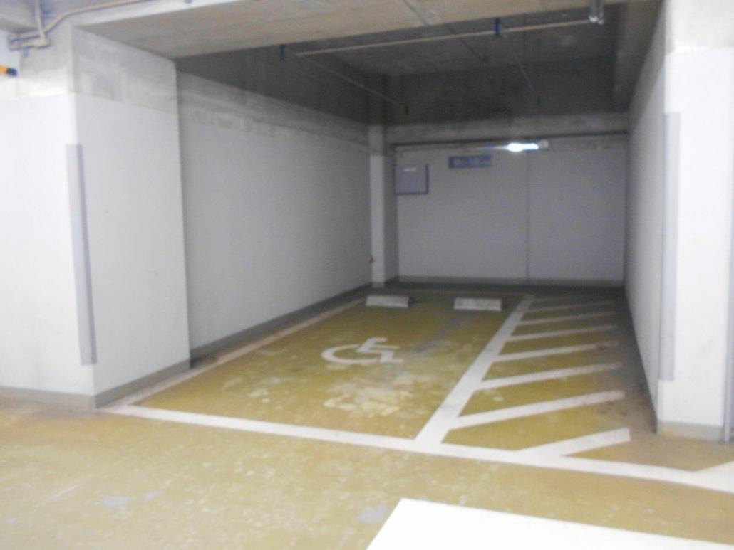 豊島健康診査センター車いす対応駐車場