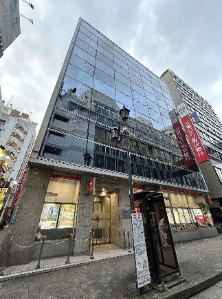 三菱UFJ信託銀行株式会社池袋支店外観