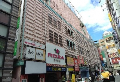 池袋ロサボウル外観