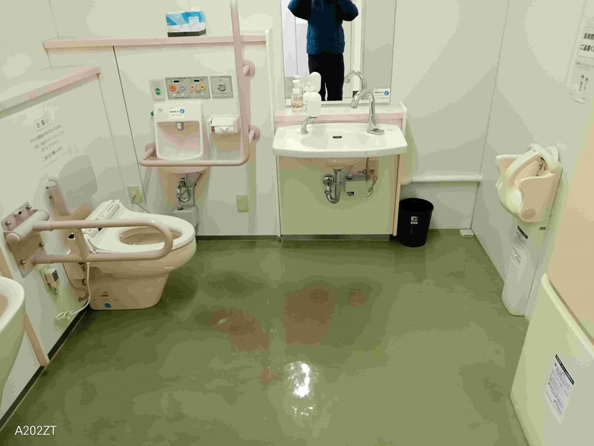 バリアフリートイレ