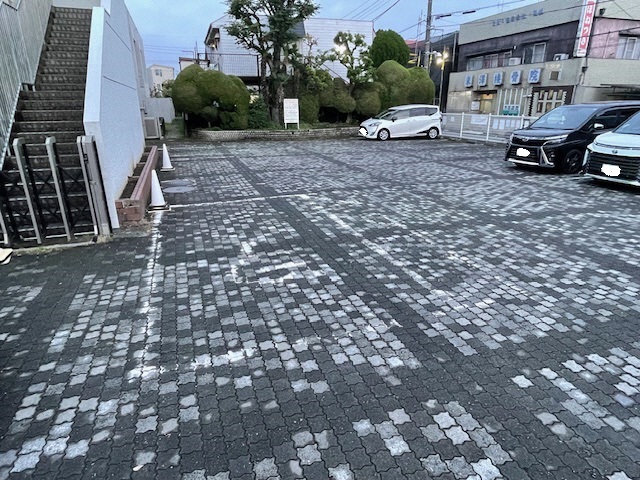 豊島体育館車いす対応駐車場