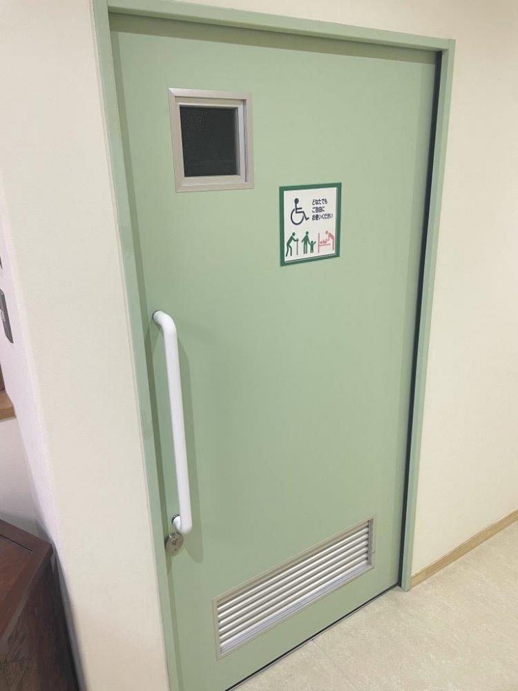ふるさと千川館バリアフリートイレ入口