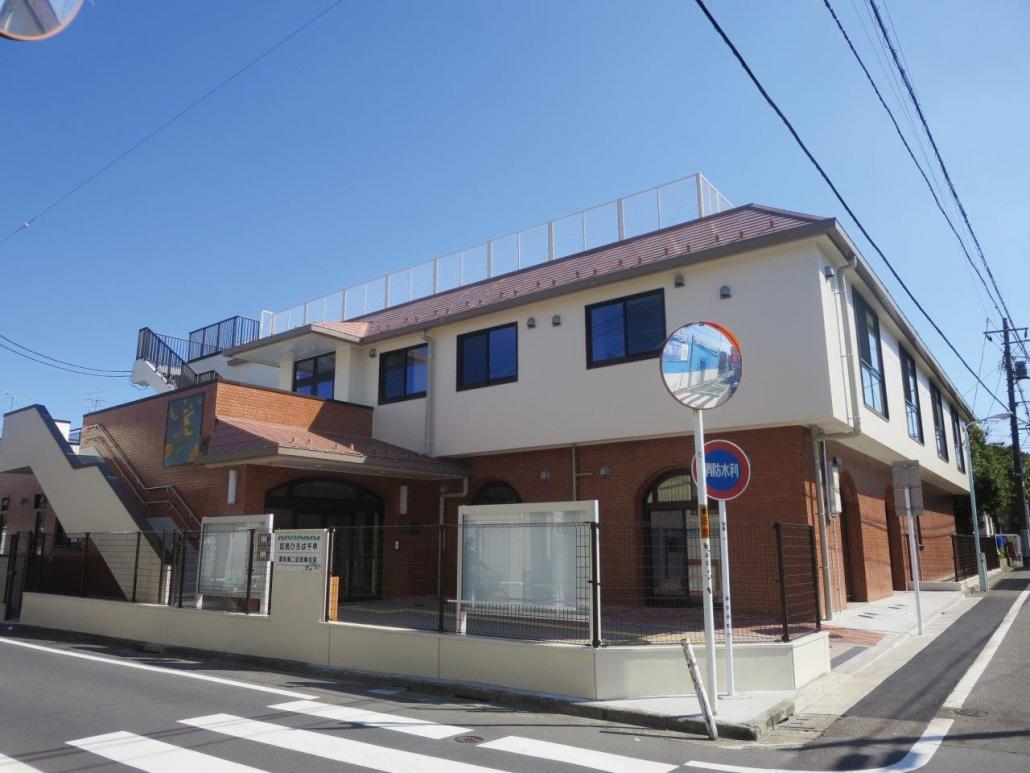 区民ひろば千早外観