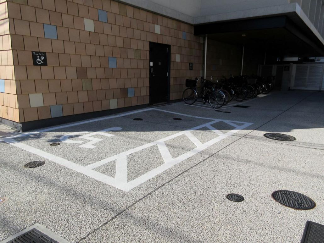 長崎健康相談所車いす対応駐車場