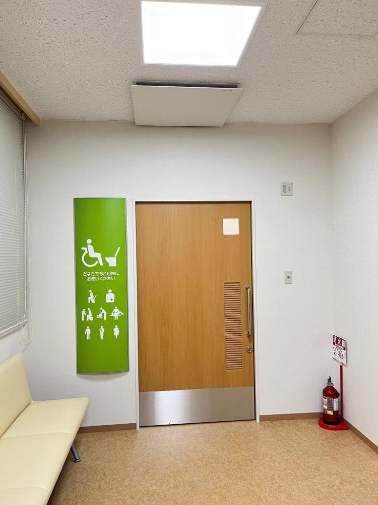 長崎休日診療所バリアフリートイレ入口