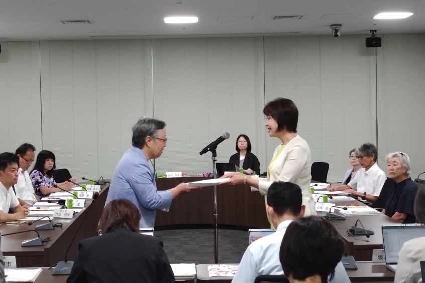 子どもの権利委員会