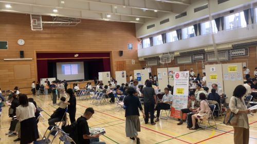 明豊中学校PTA主催　中学生のための「自分の学びを見つける」合同高校相談会