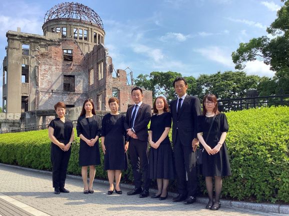 令和6年広島原爆ドーム前集合写真