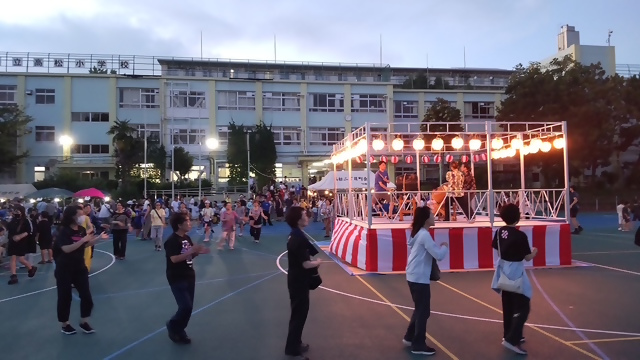 高松二丁目町会盆踊り